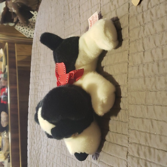 Marshmellow Russ Berrie Black and White Stuff Dog - Picture 2 of 5